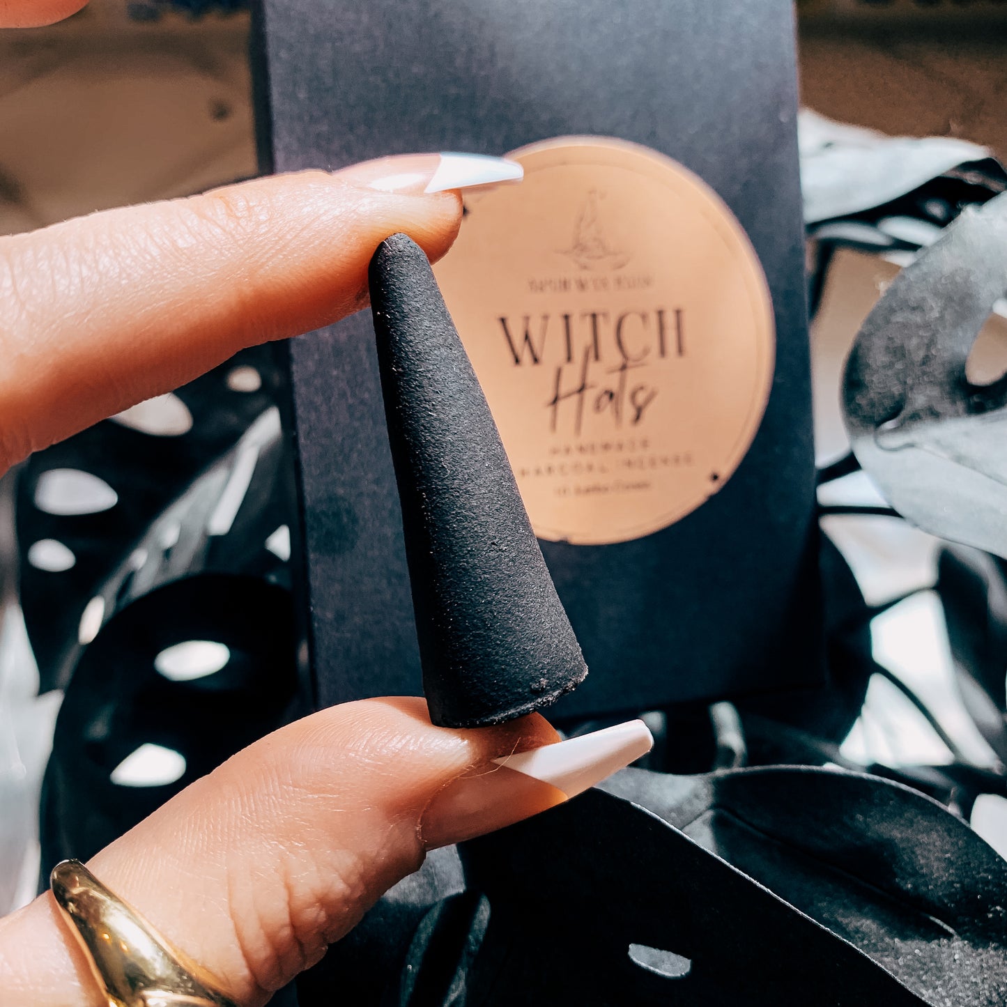 Patricia | Charcoal Incense Cones